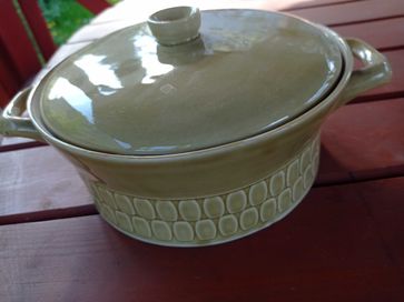 Stary ceramiczny garnek- waza