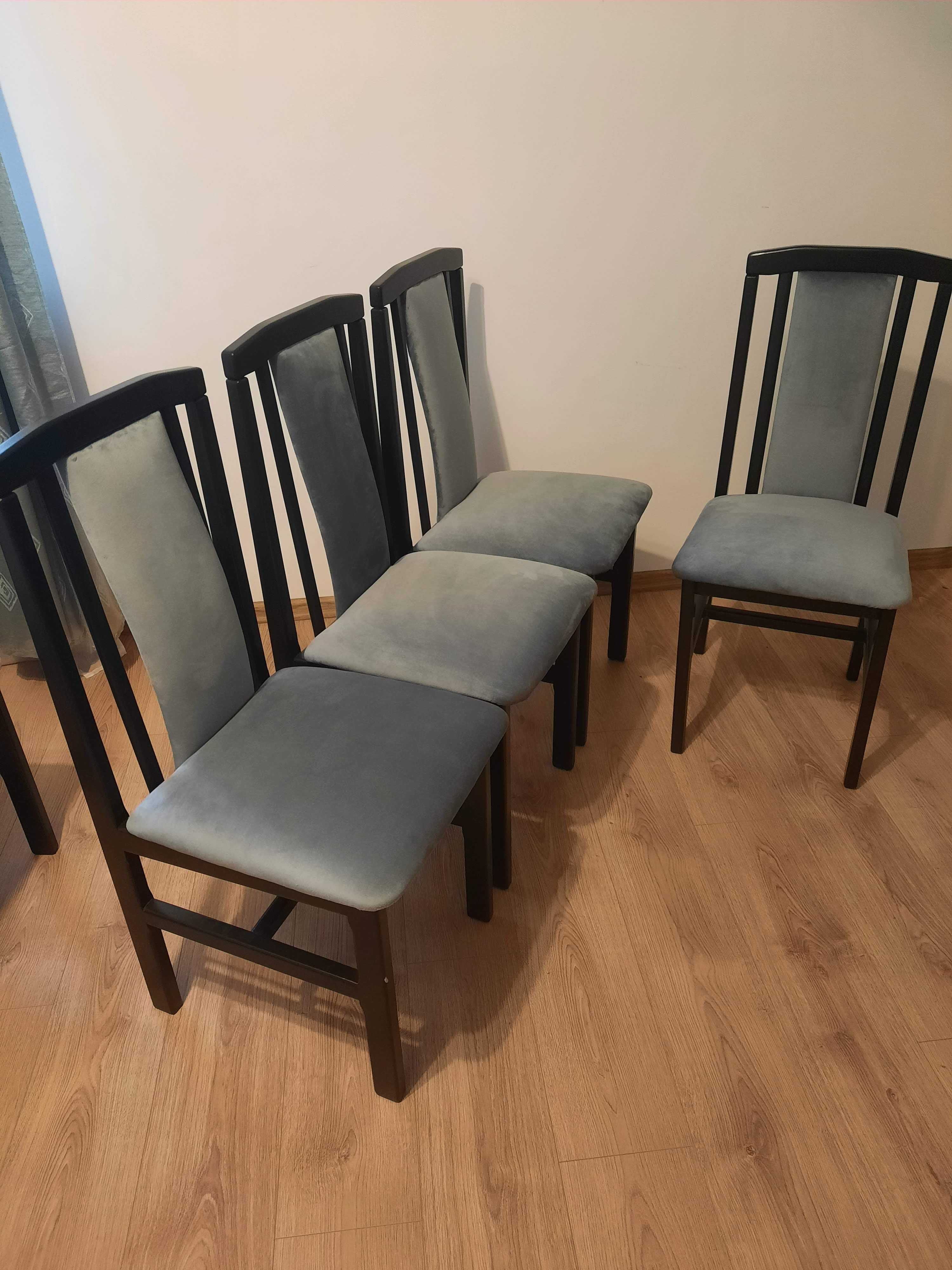 Krzesła tapicerowane, bukowe, welurowe