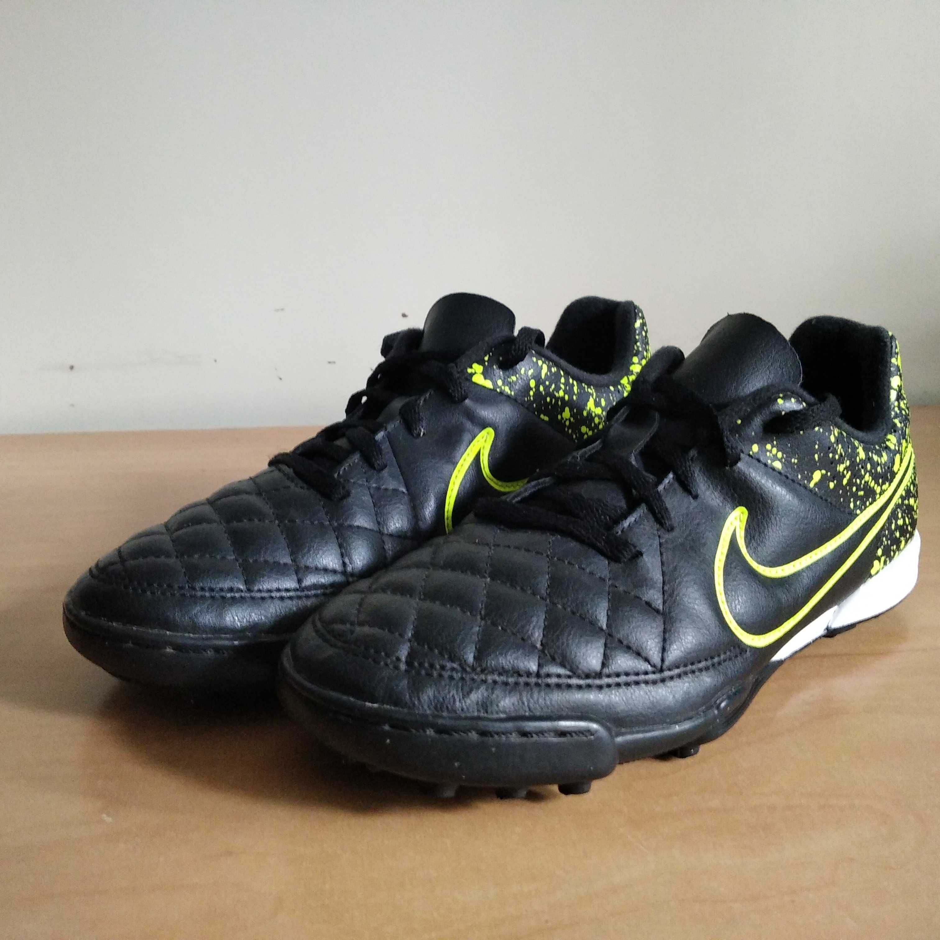 Buty piłkarskie NIKE Tiempo Rio II Tf roz.eu-36.5