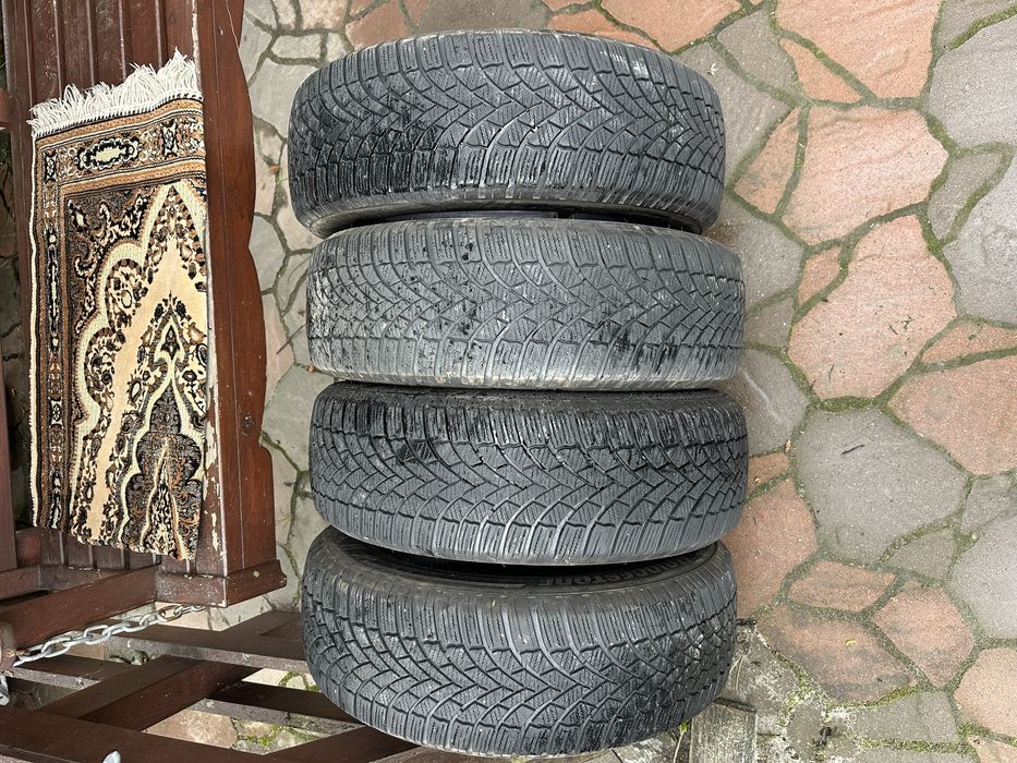 Шини легкові 185/65 R15 Bridgestone Blizzak LM005