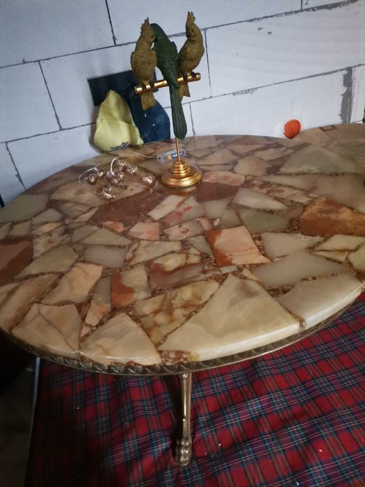 Piekny stół barokowy