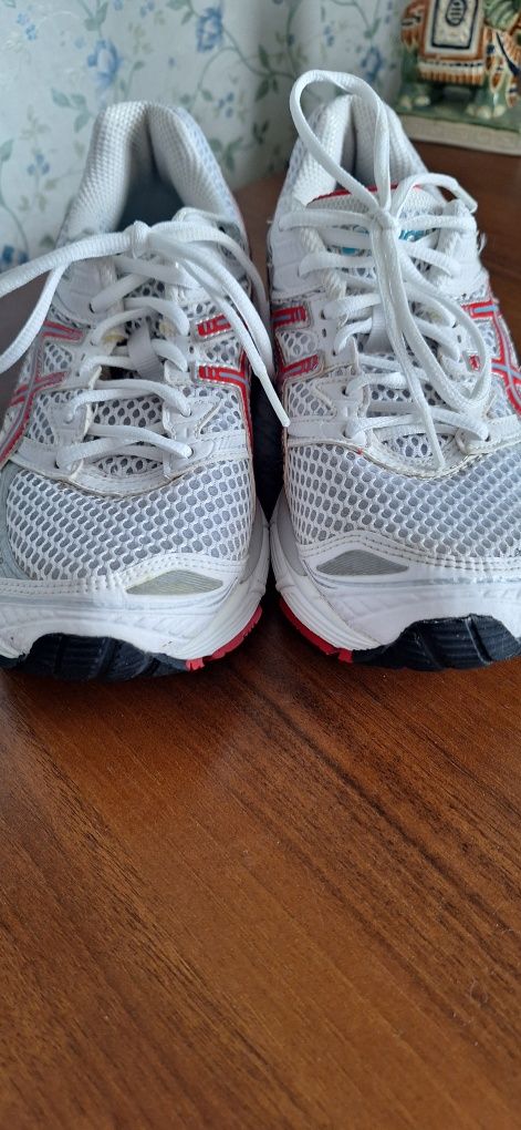 Кросівки asics ОРИГІНАЛ!!!
