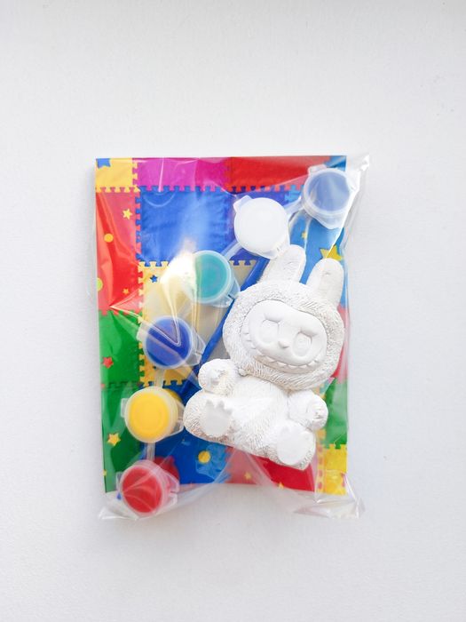 Набори для творчості, гостинці, подарунки