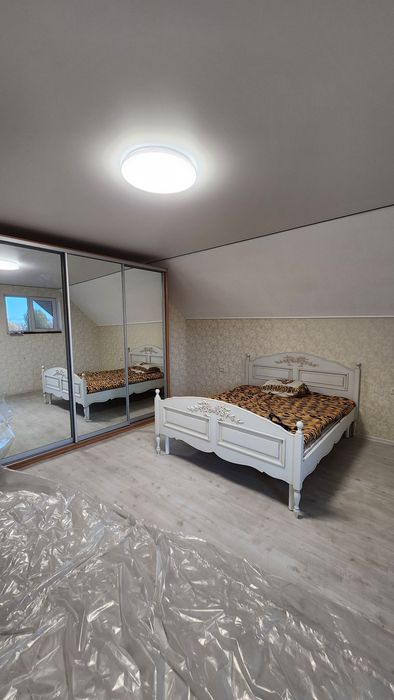 Аренда Апартаментов,3 комнаты.