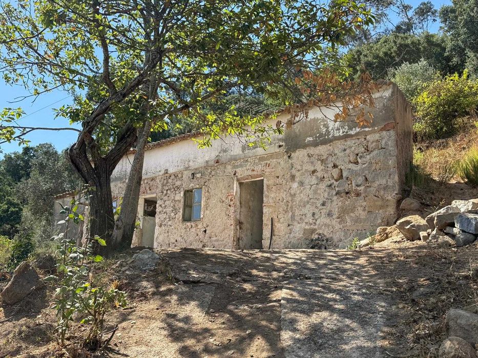 Vende-se Fantástica Quinta vista mar em Monchique