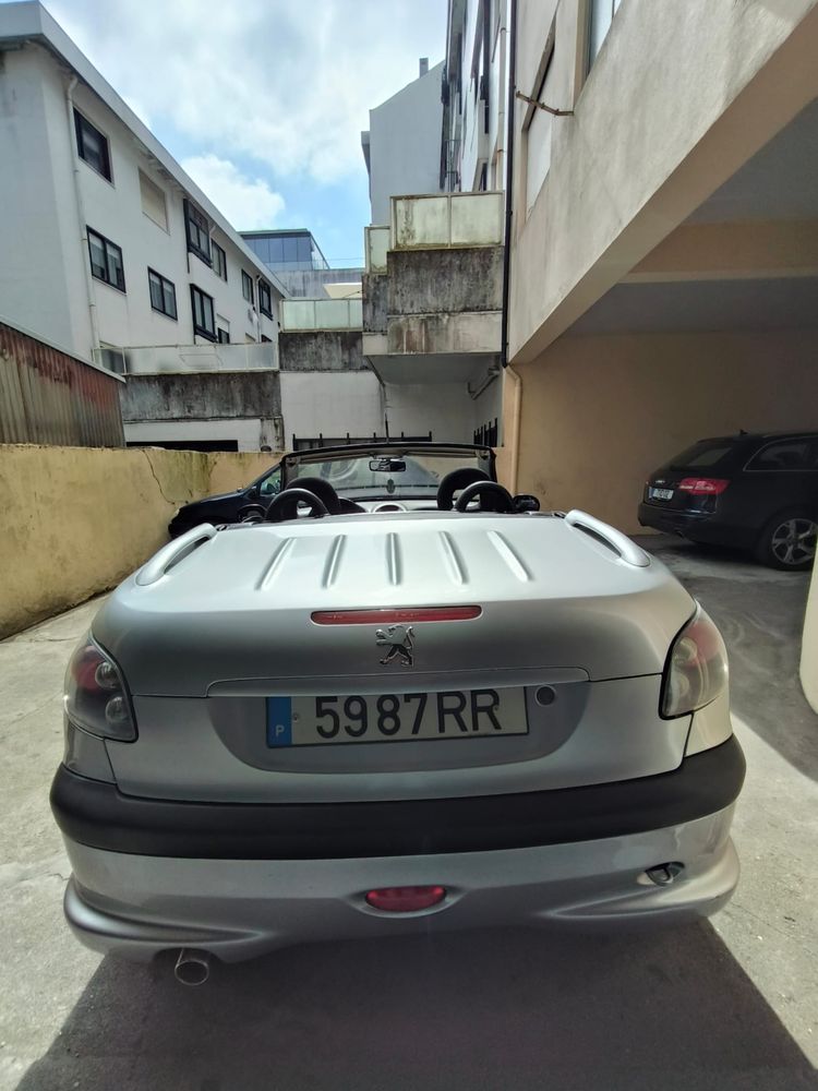Peugeot 206 CC 1.6 Gasolina 110cv