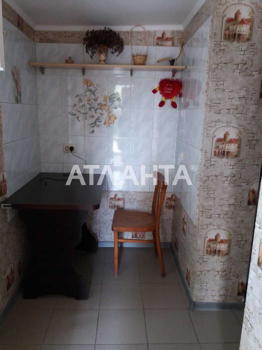 Дом 2016 года с гостевым домиком и ухоженным двориком