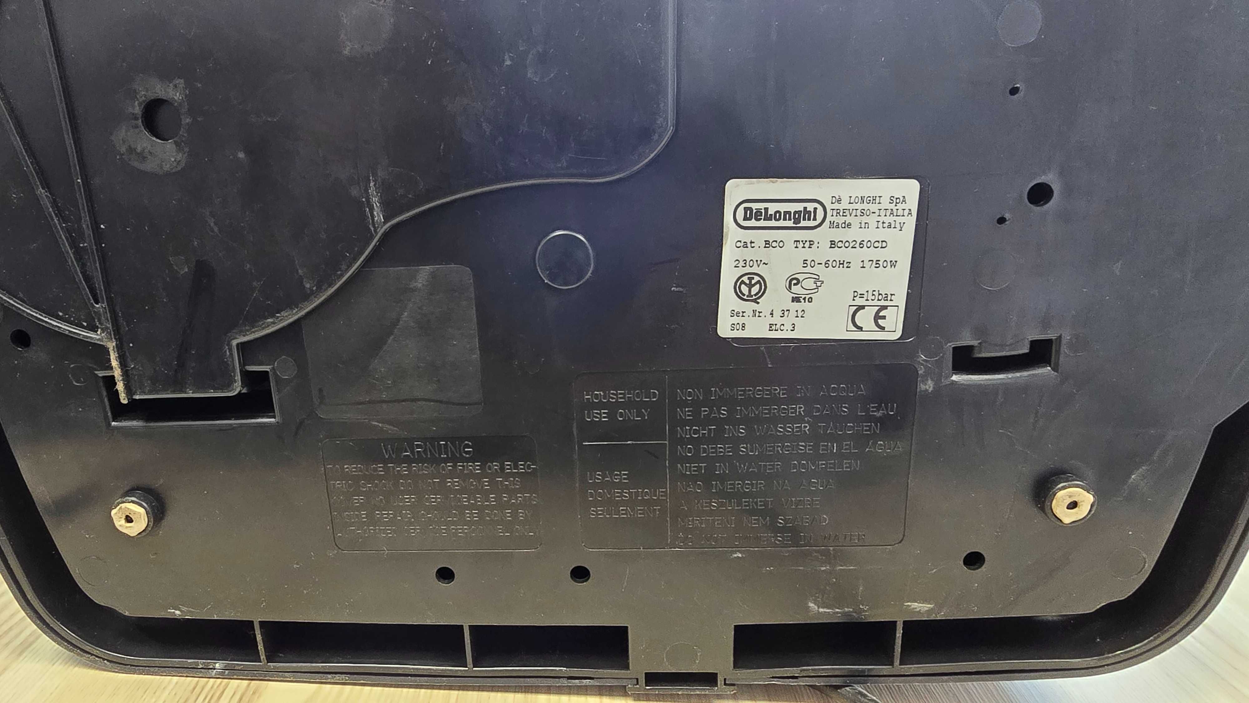 Ekspres ciśnieniowy DeLonghi BCO 260CD.1