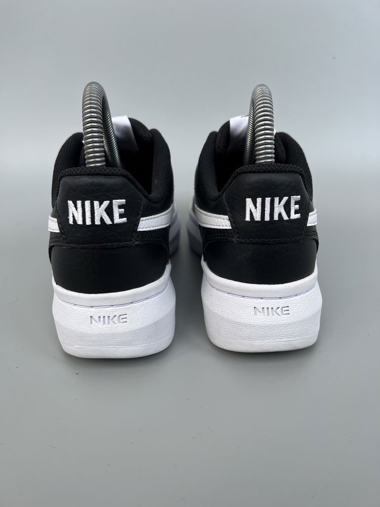 Оригінальні кросівки NIKE COURT VISION ALTA Шкіра 40.5р.26см.