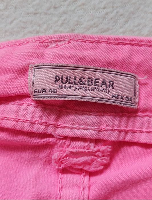 Женские джинсы Pull&Bear W28