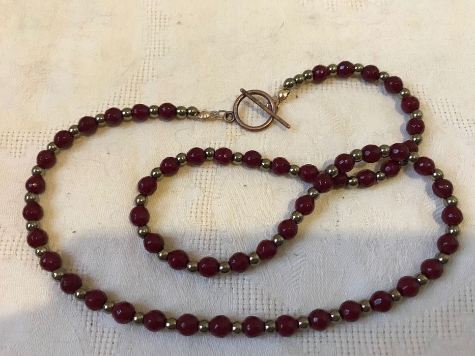 Буси з натурального  кам1ння , великий виб1р - гранат, аметист, кварци