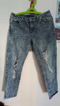 Продам джинсы женские Cropp