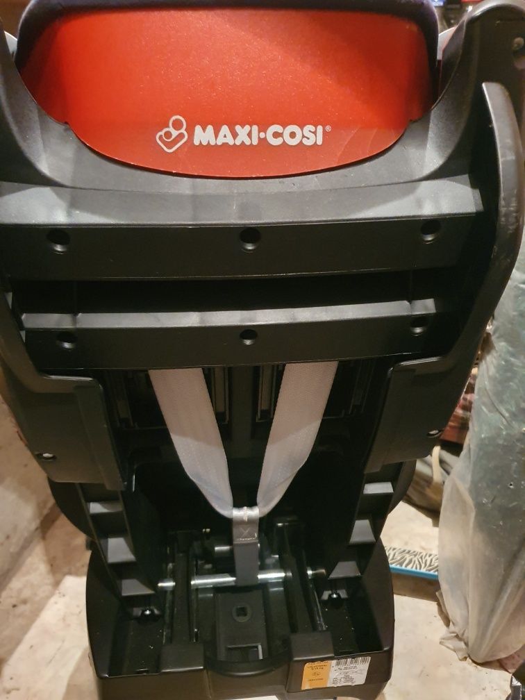 Fotelik samochodowy Maxi Cosi Tobi 9-18