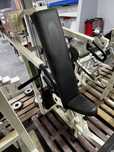 Máquina ginásio profissional Technogym Shoulder Press ombros