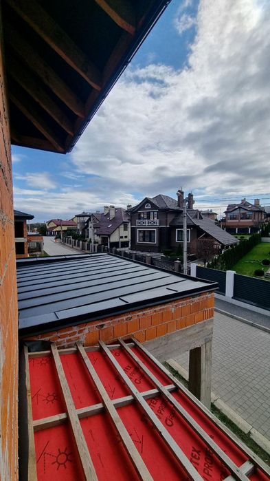 Продаж  окремостоячого  будинку  в затишному місці  с. Зубра біля лісу