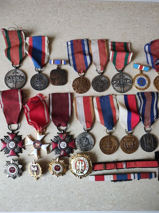 Odznaczenia z czasów prl