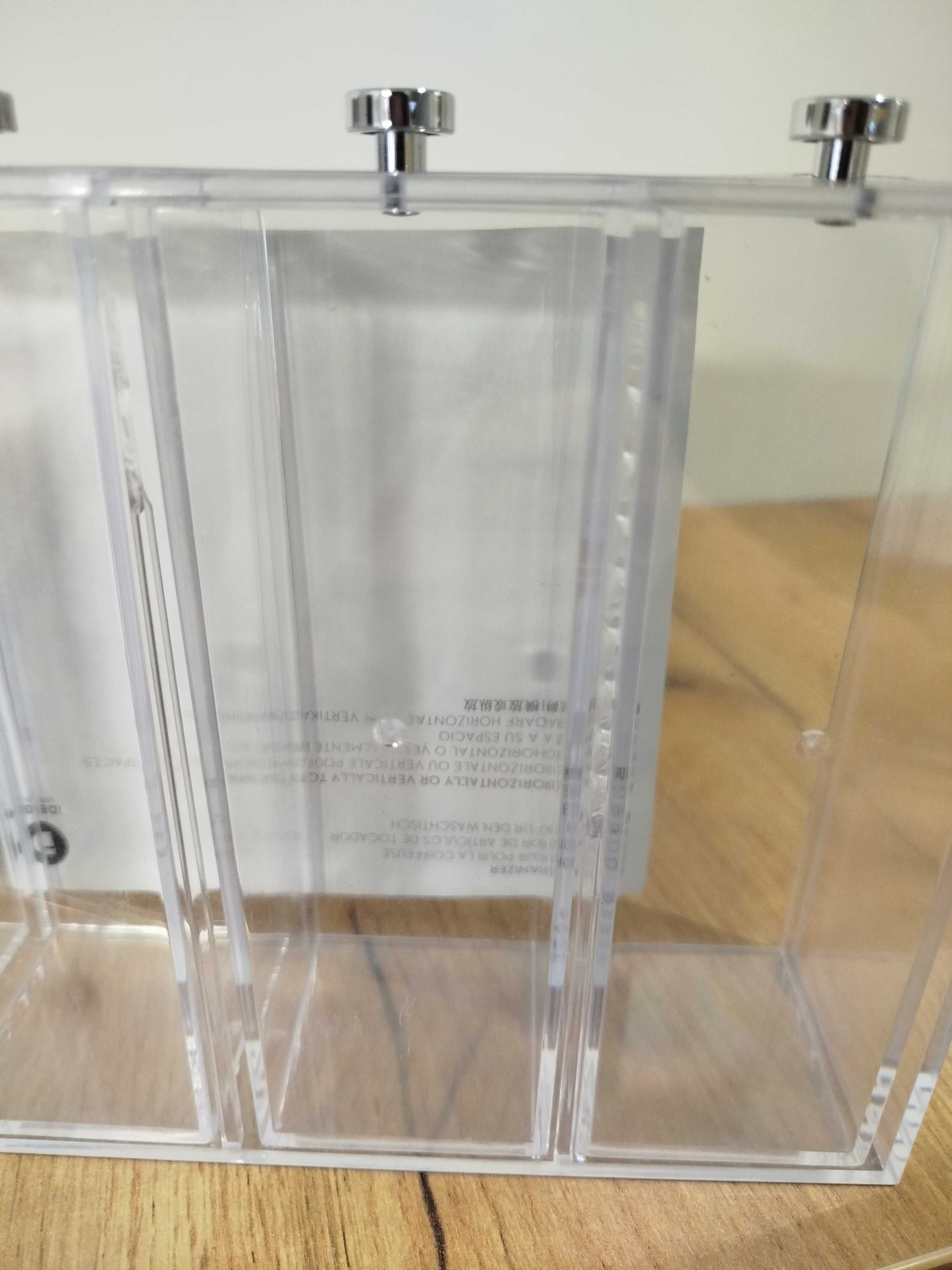 Organizer Makijażu z 4 Szufladami