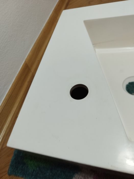 Umywalka Veldman z konglomeratu Vinci