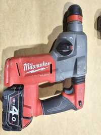 Mlotowiertarka na akumulatory Milwaukee  M18 CHX