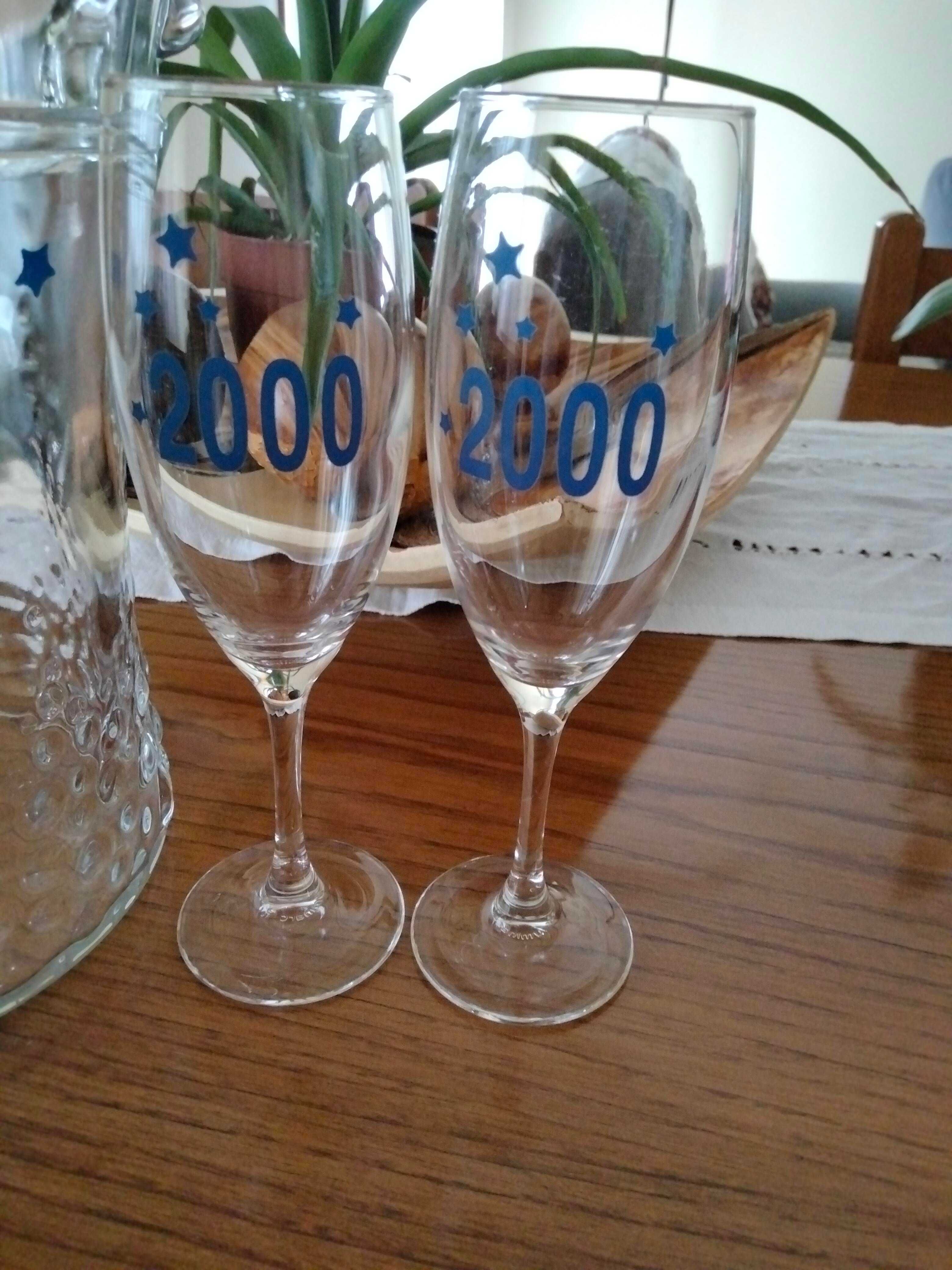 Conjunto de copos de champanhe 2000