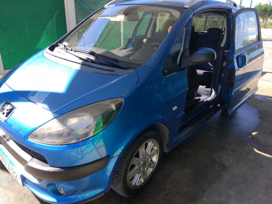 Peugeot 1007 1.4 HDI