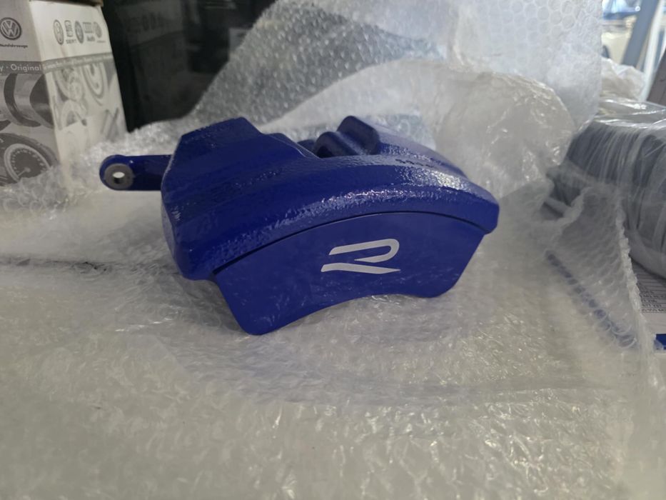 Zacisk z jarzmem VW R