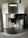 Ekspres do kawy De'Longhi ESAM 3500.S 1350 W srebrny/szary