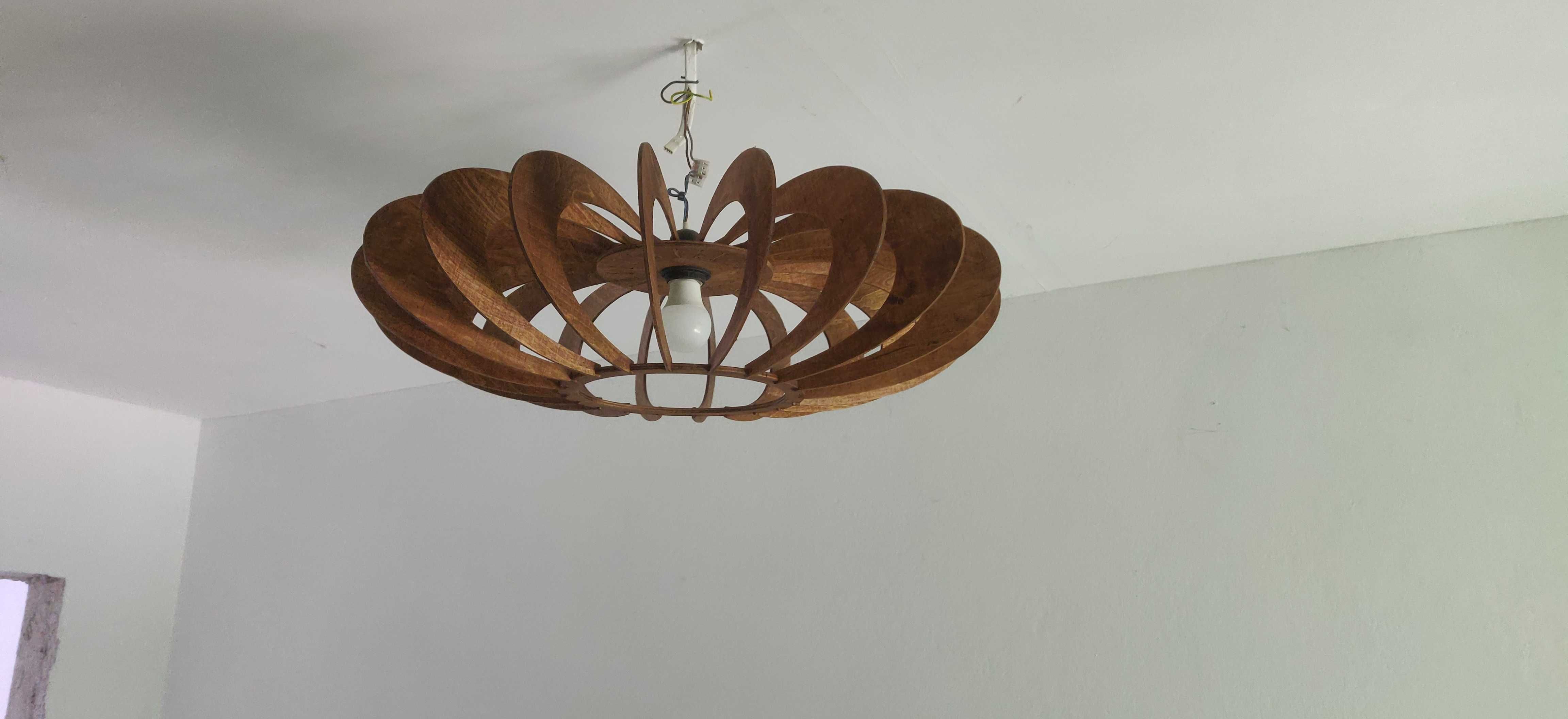 Lampa ze sklejki, abażur
