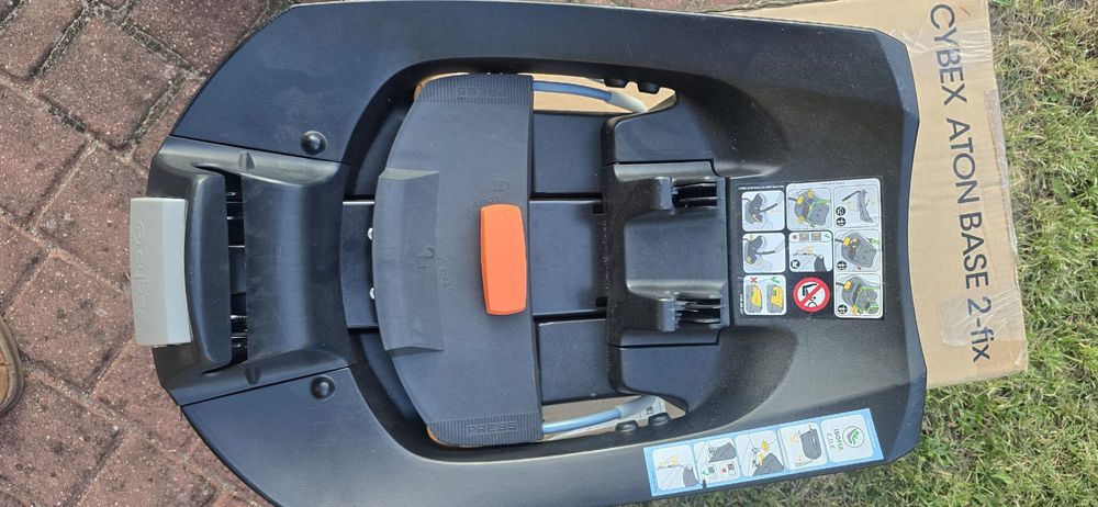 Fotelik samochodowy z bazą Cybex Aton B i-Size 0-13kg