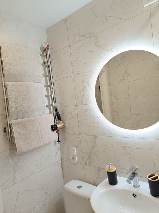 Нова квартира ЦЕНТР/ВОКЗАЛ 5хв Подобово/Погодинно