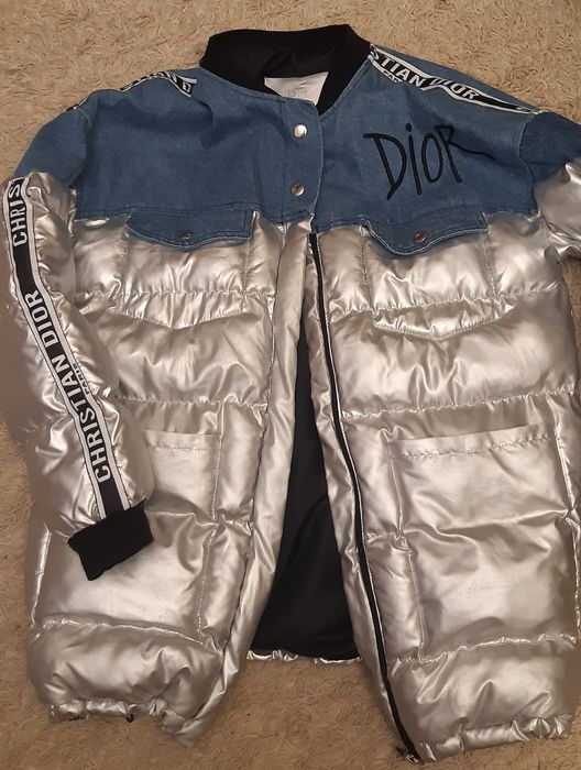 Куртка-бомбер пуховик