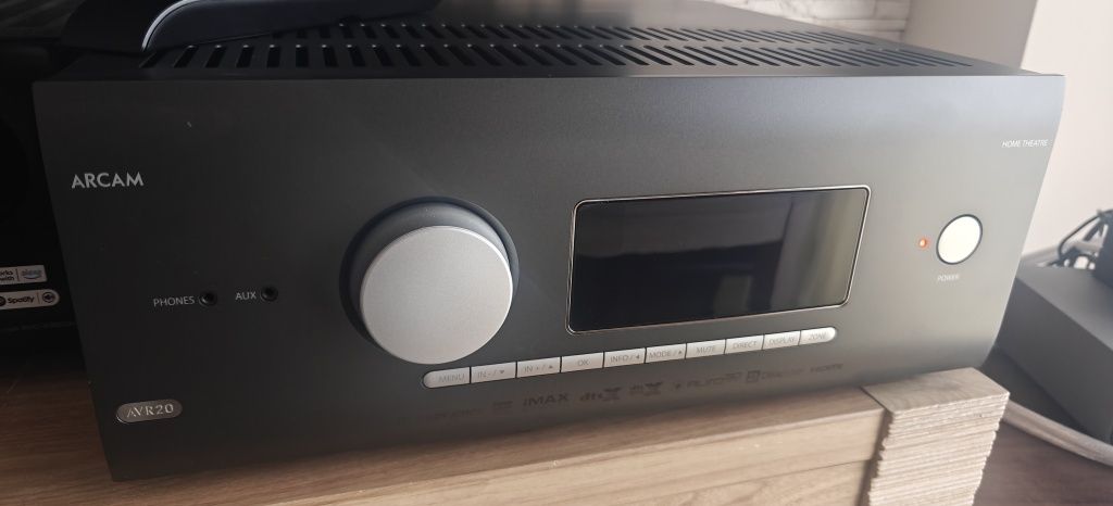 Arcam AVR20 amplituner kina domowego