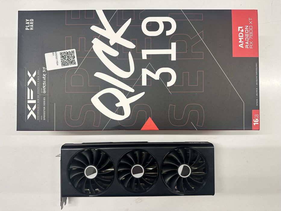 XFX Speedster QICK 319 Radeon RX 7800 XT Core Edition 16GB GDDR6