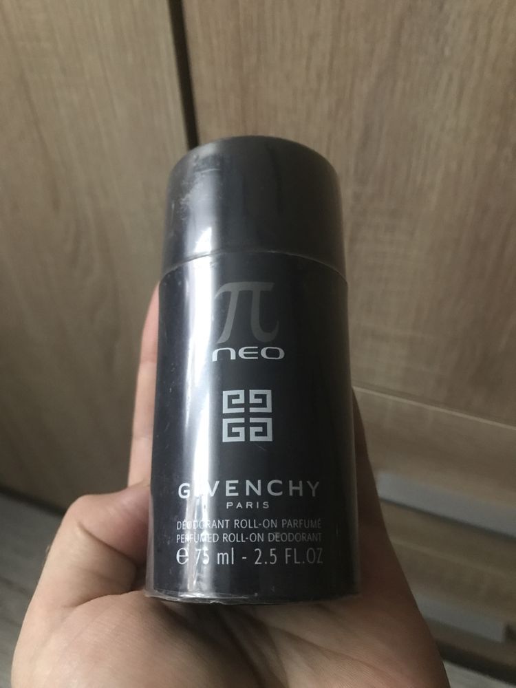 Givenchy dezodorant w sztycie 75ml