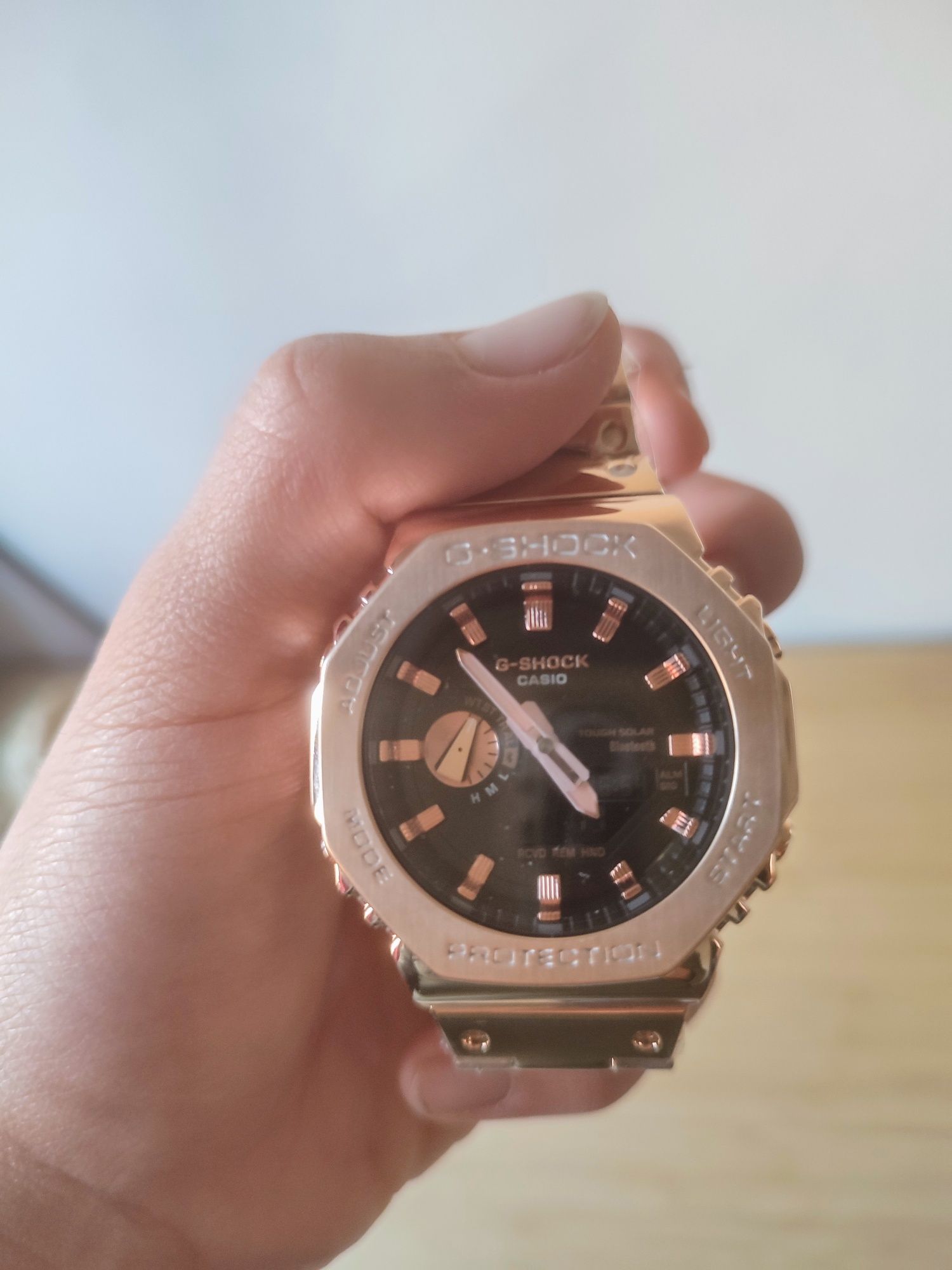 Relógio G-Shock Casio "Casioak" Rose gold GA-2100-1A1 modificado