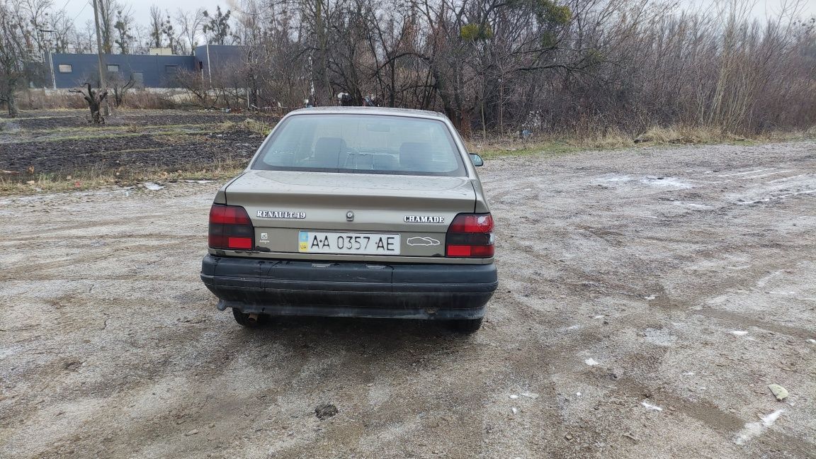 Renault 19 chamade в неплохом состоянии