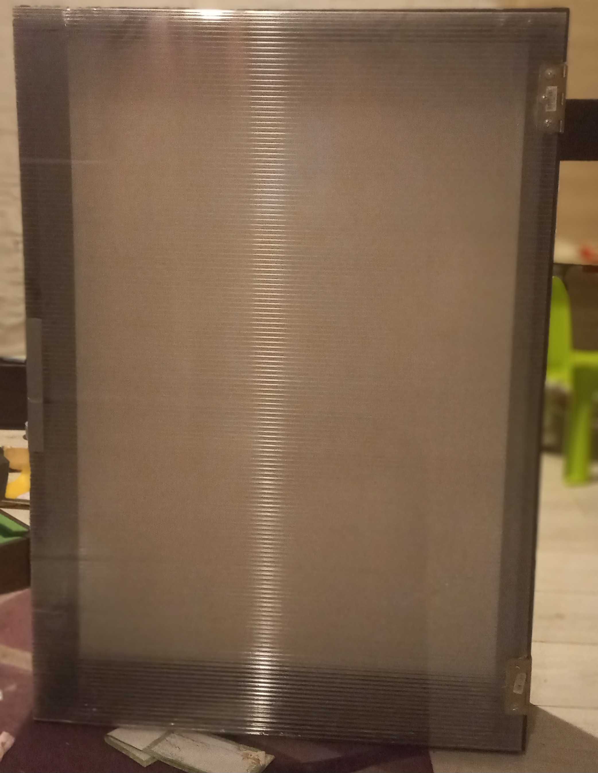Pojemnik zamykany pod łóżko