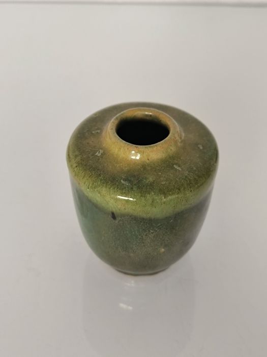 Wazon wazonik zielony PRL Białystok ?