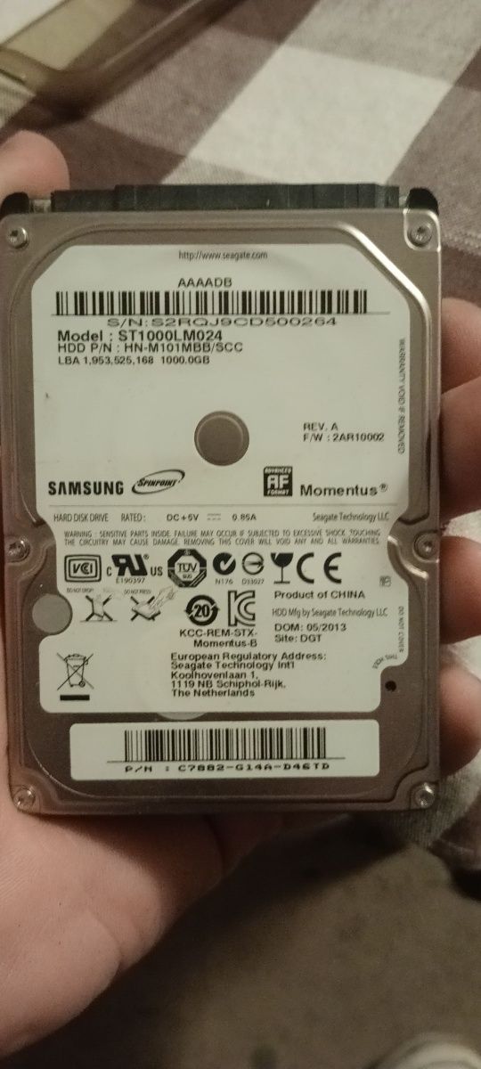HDD жесткий диск для ноутбука Samsung 2,5  1Tb бу
