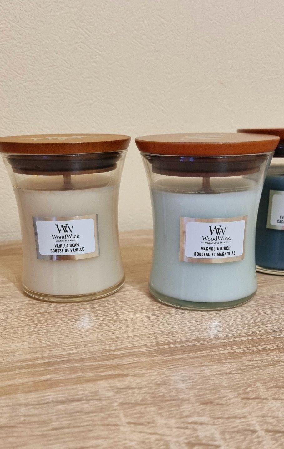 Свічка Woodwick: White Honey, Vanilla Bean,Magnolia Birch,