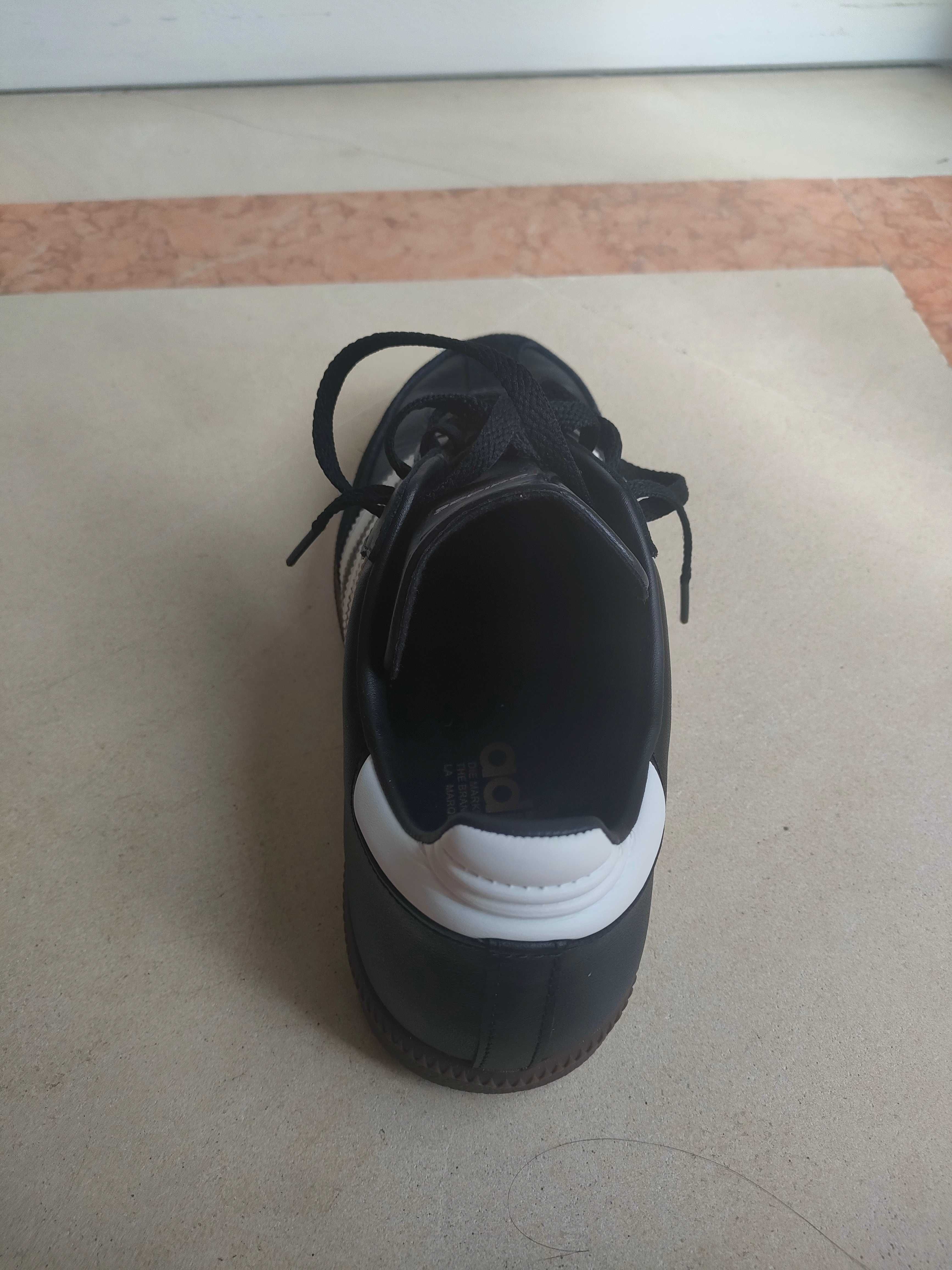 Sapatilhas Futsal Adidas Samba 42