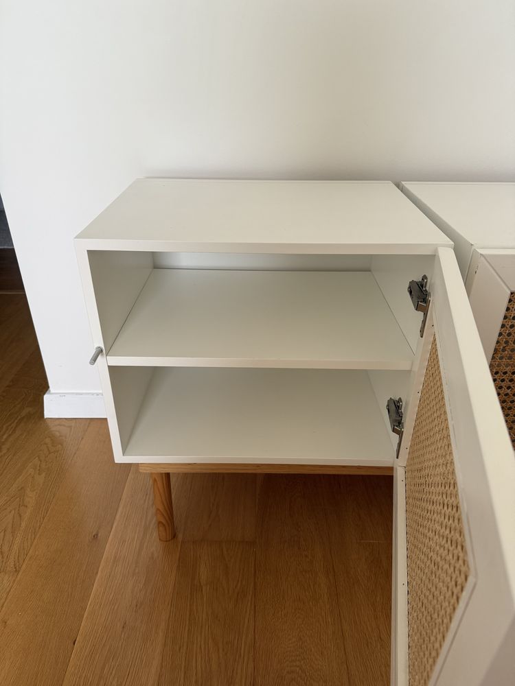 Conjunto de 2 cubos + mesa de cabeceira + candeeiro