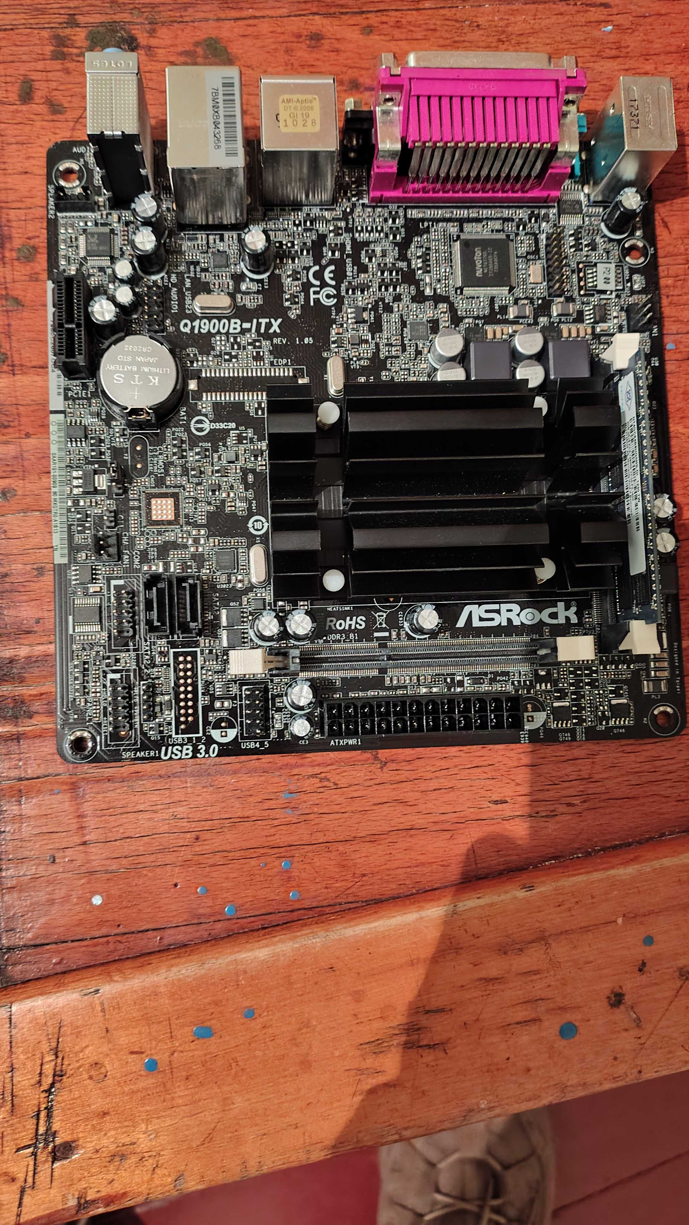 Mini-ITX системний блок, J1900
