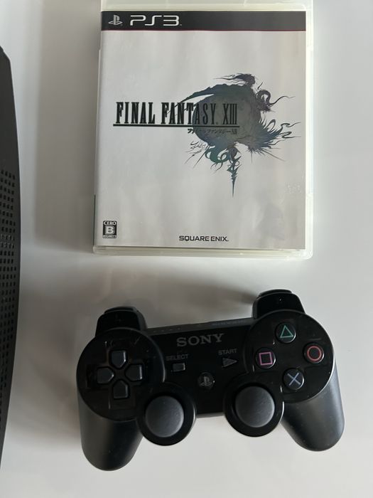 Konsola PS3 fat CECHQ00 Final Fantasy edition, 500GB, pad, po SPA