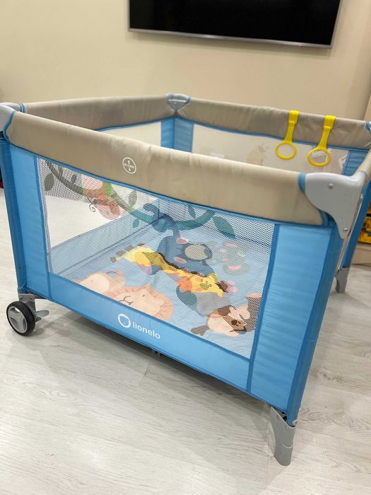 Дитячий манеж Lionelo