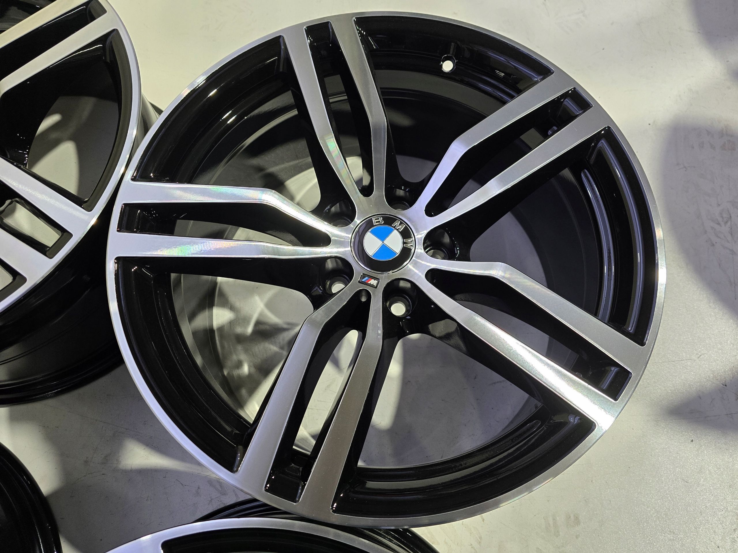 BMW X5 F15 E70 X6 F16 E71 m-pakiet wz 623M 5x120 19'' ET48 ET18 jak…