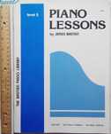 James Bastien. Piano Lessons. Level 2. Inclui portes