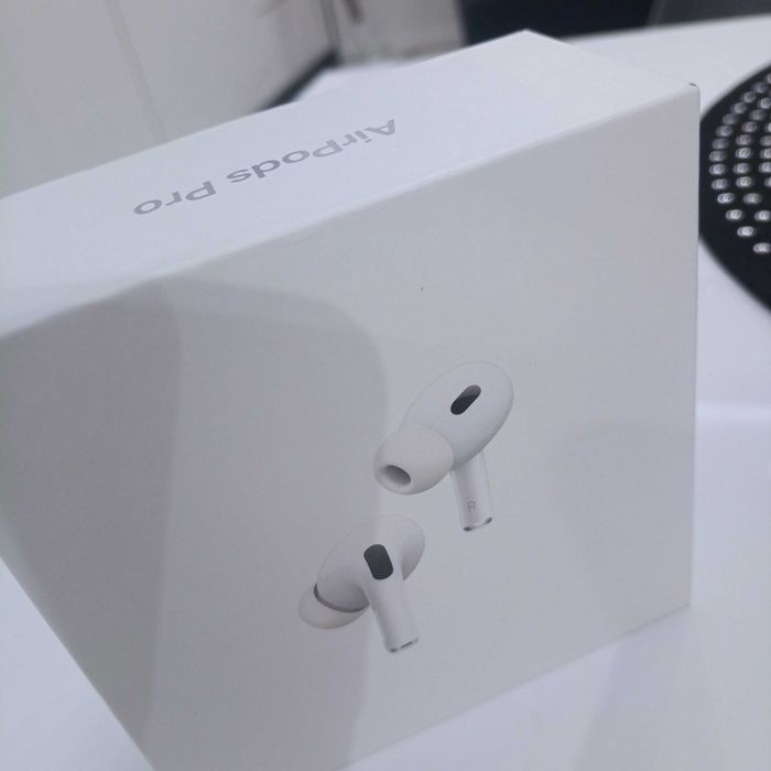 Nowe słuchawki AIRPODS PRO