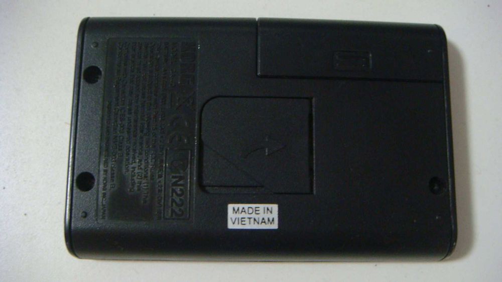 Тюнер для гитары и бас-гитары Korg GA-40 BK