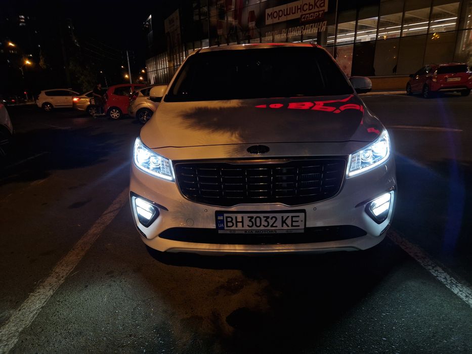 Kia Carnival NOBLESSE